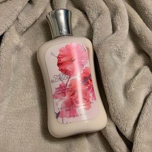 Bath & Body Works Body Lotion